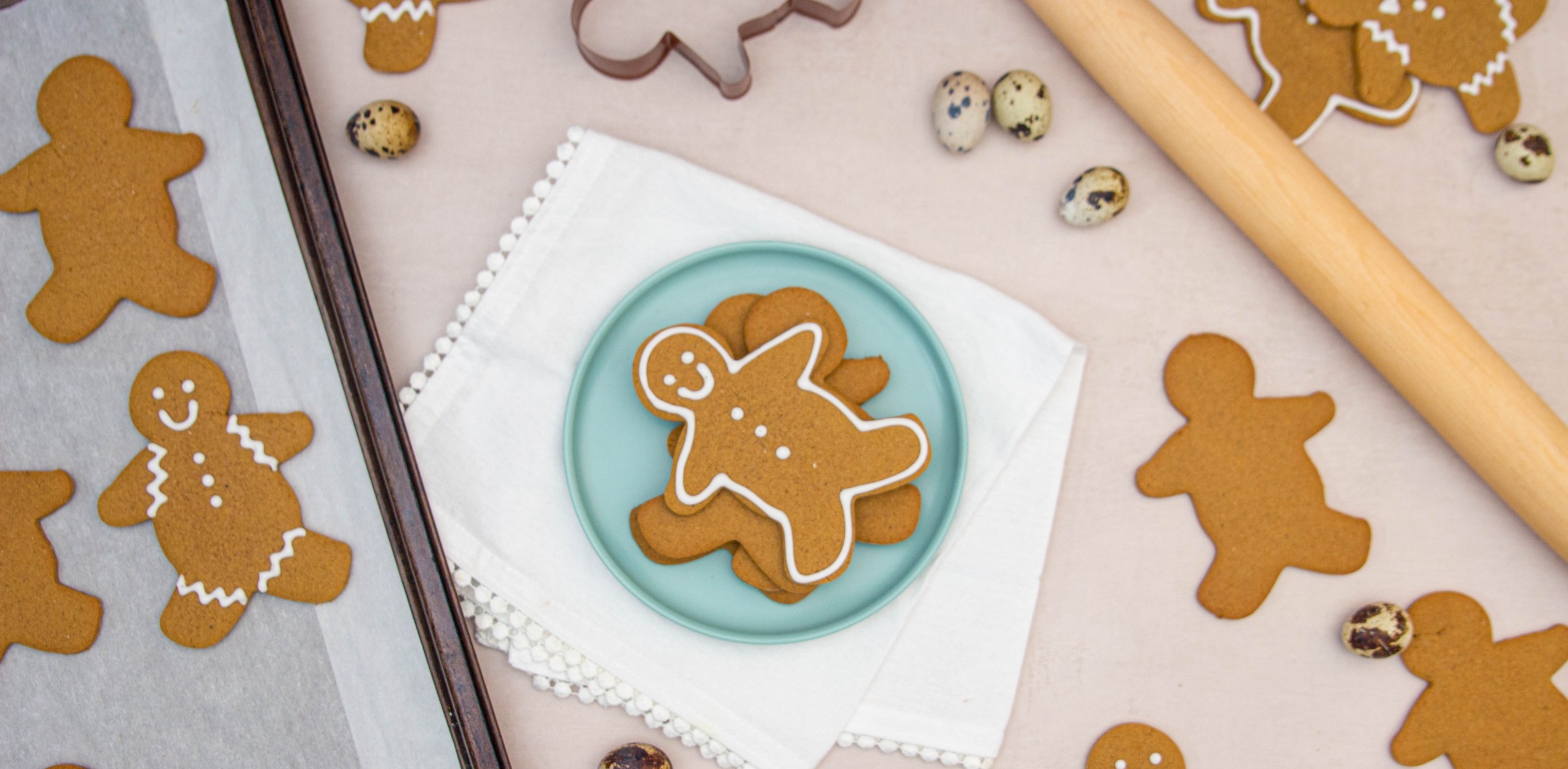 gingerbread man cookie with icing